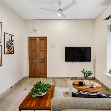 Maven 1Bhk Khar W By The Bombay Home Company